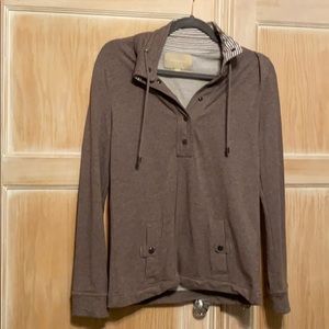 Brown pullover